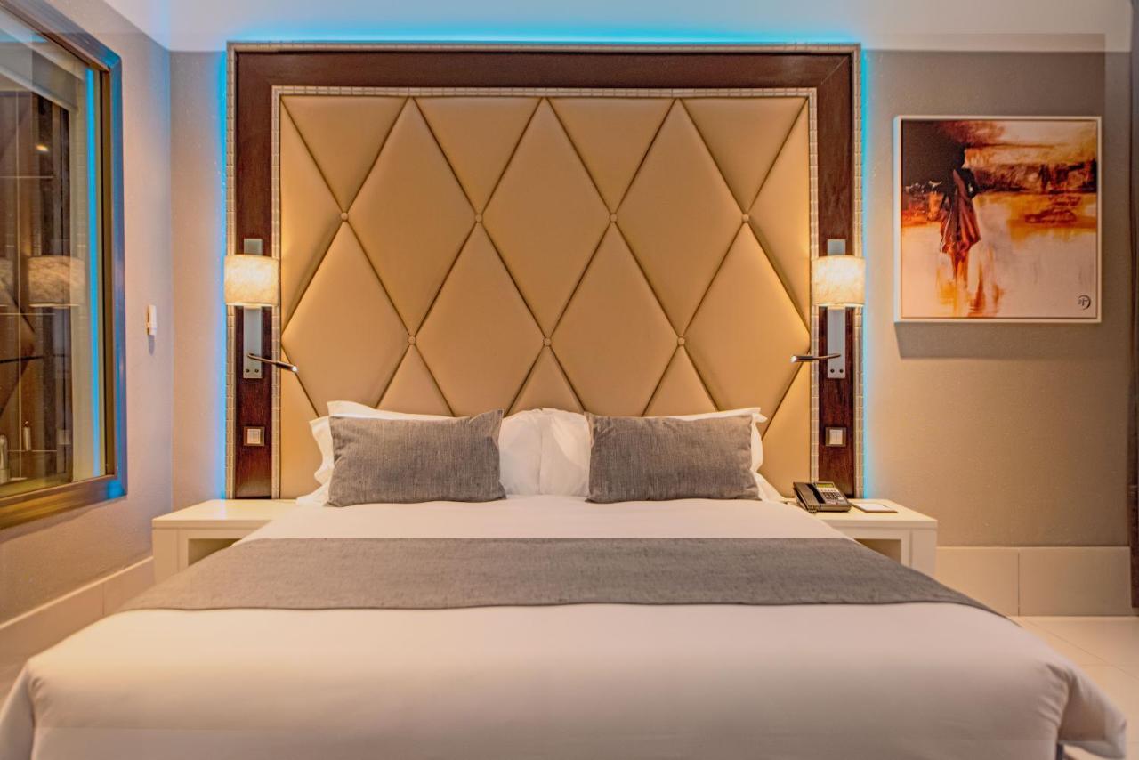 Krystal Palace Douala Ngoại thất bức ảnh