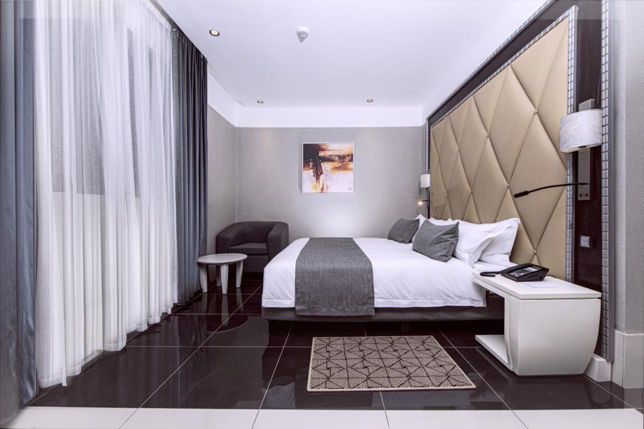 Krystal Palace Douala Ngoại thất bức ảnh